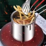 Multifunctional Oil Fryer with Drain Basket, 500ml Stainless Steel Pan with Handle, Ideal for Frying French Fries, Chicken Wings, Fish, Boiling Butter, Gravies, Pasta (Deep Frying Pot) - Image 7